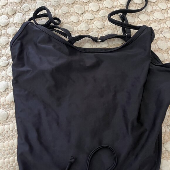 Frankies Bikinis x Alo Yoga One-Piece Swimsuit - Picture 4 of 11